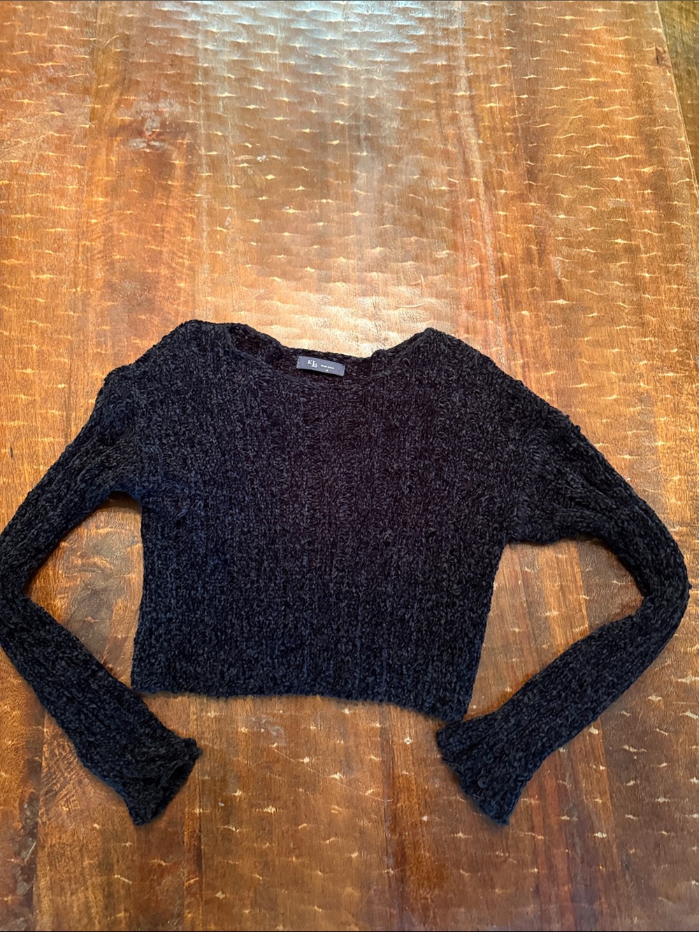 Women's Black Cropped Crewneck Sweater